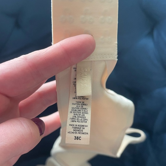 SKIMS ULTIMATE PUSH-UP NIPPLE BRA 36C - Picture 6 of 14